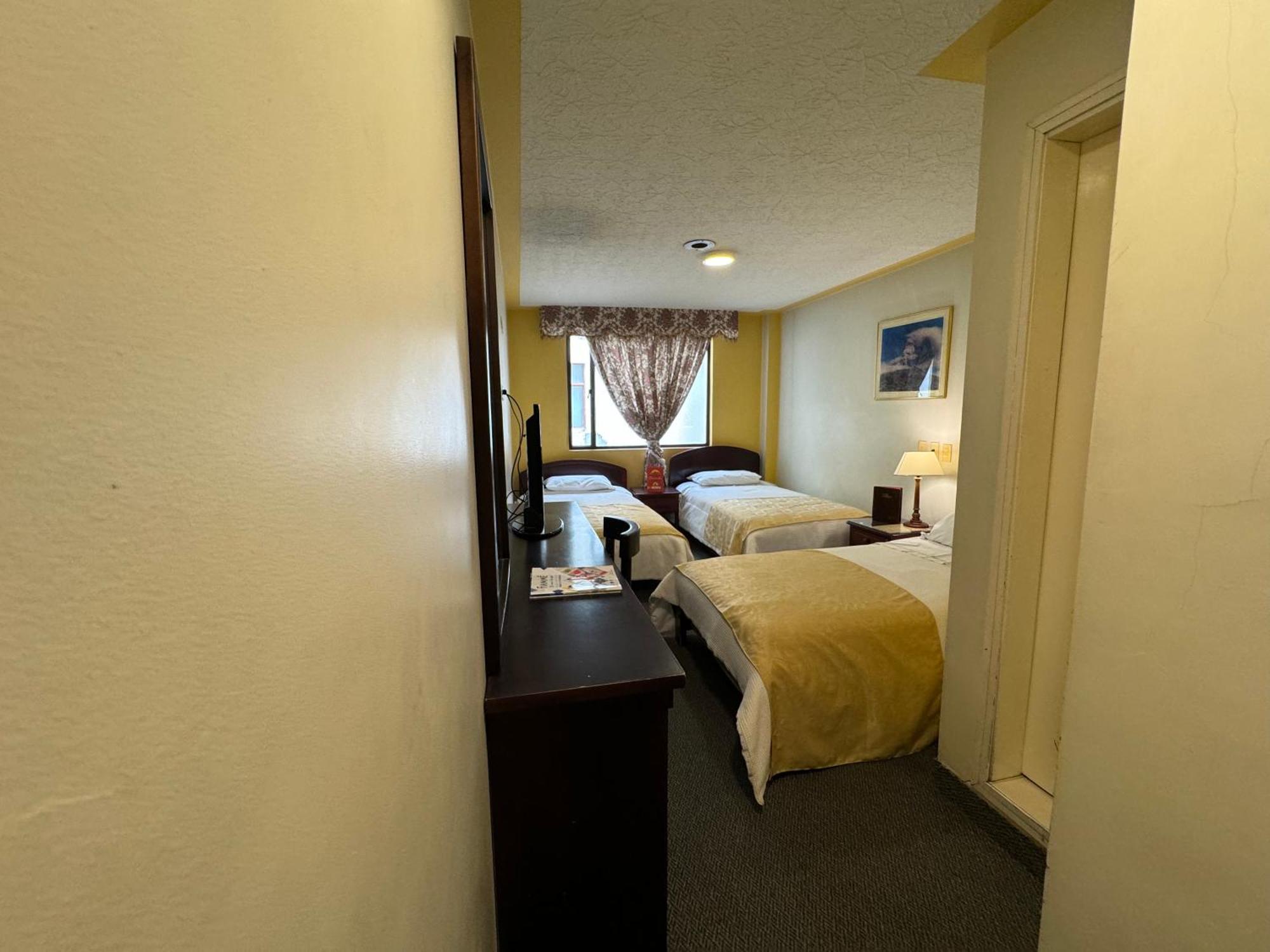Hotel Los Andes イピアレス エクステリア 写真